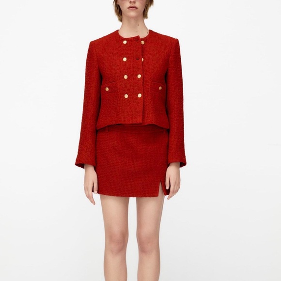 Zara Dresses & Skirts - Zara Red Tweed Mini Skirt with Slit SMALL